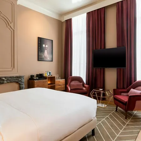 Sapphire House Antwerp, Autograph Collection 5*