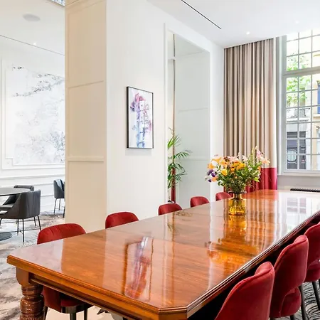 Sapphire House Antwerp, Autograph Collection By Marriott Szálloda