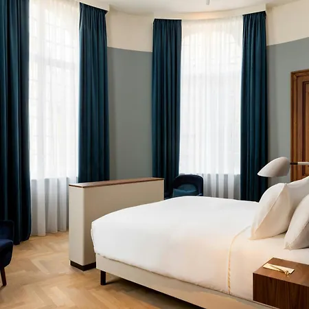 Sapphire House Antwerp, Autograph Collection By Marriott 5*