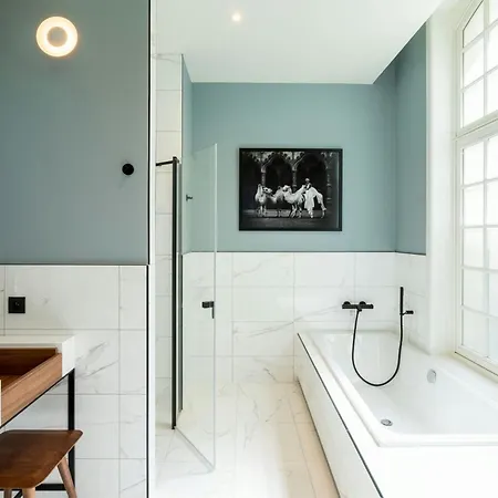 Sapphire House Antwerp, Autograph Collection By Marriott 5* Antwerpen